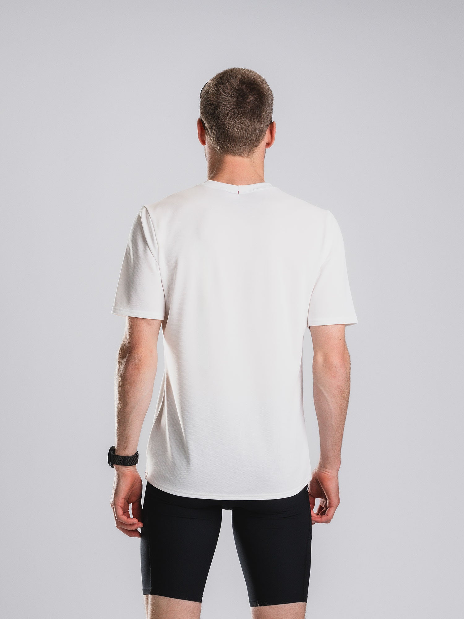 11100700